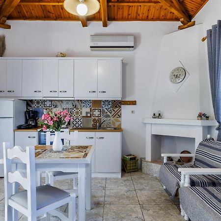 Anesis Apartment 2 Fireplace Skopelos Dış mekan fotoğraf
