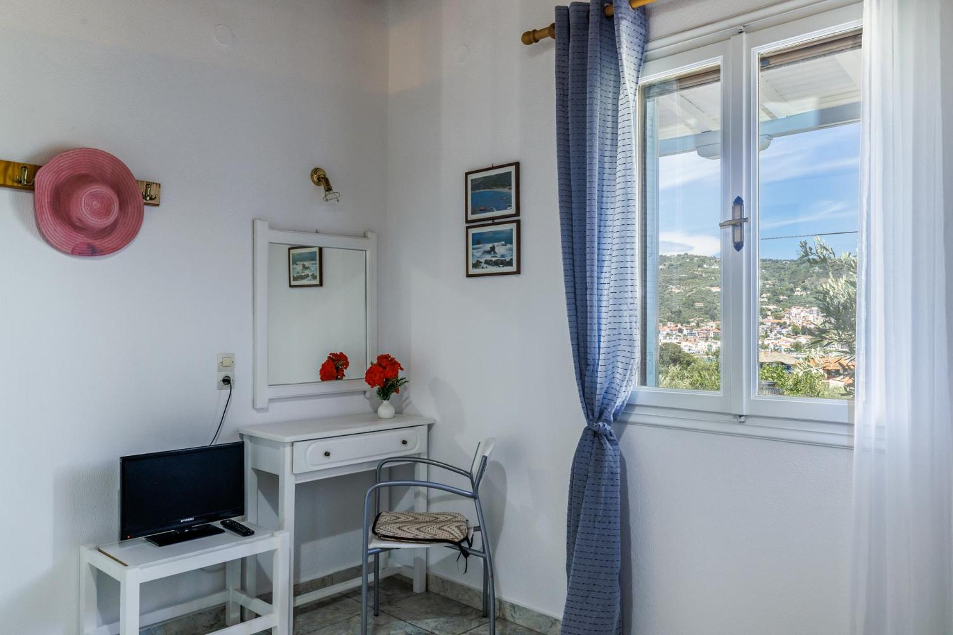 Anesis Apartment 2 Fireplace Skopelos Dış mekan fotoğraf
